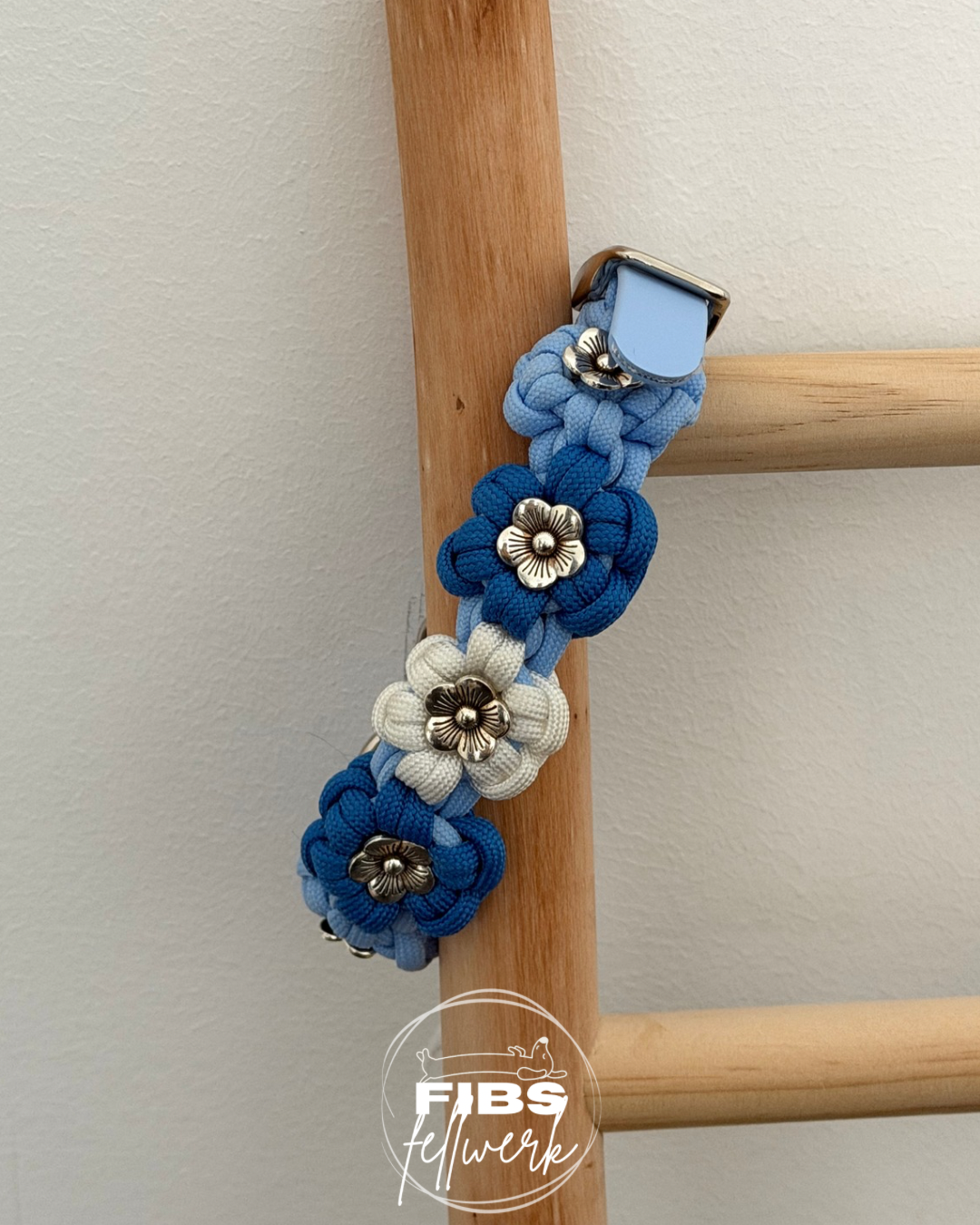 Blossom Halsband Blau