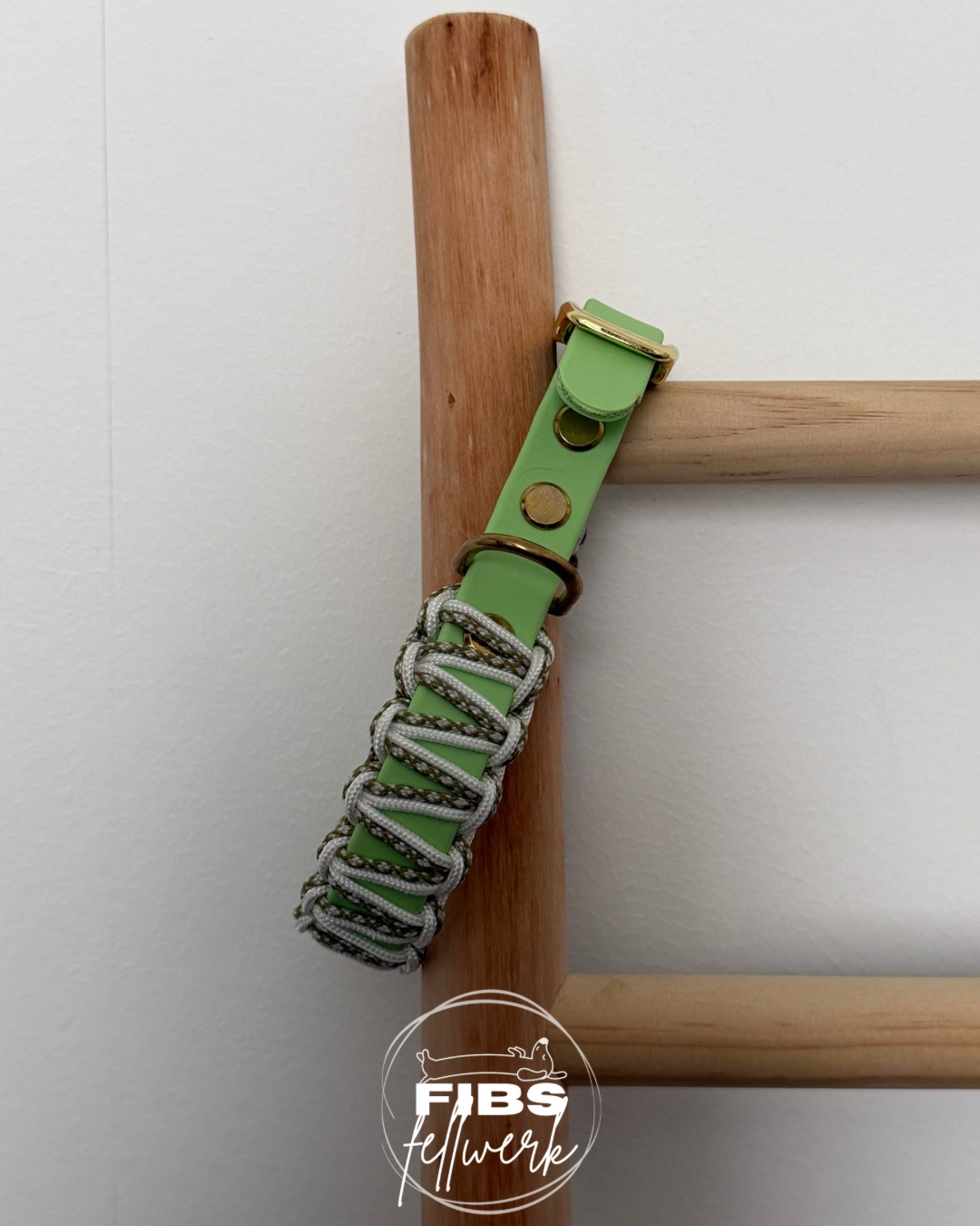 Hugo Spritz Halsband