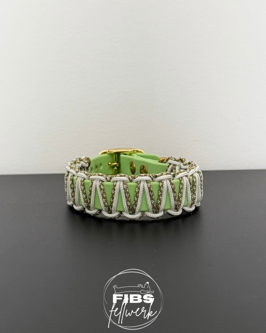 Hugo Spritz Halsband