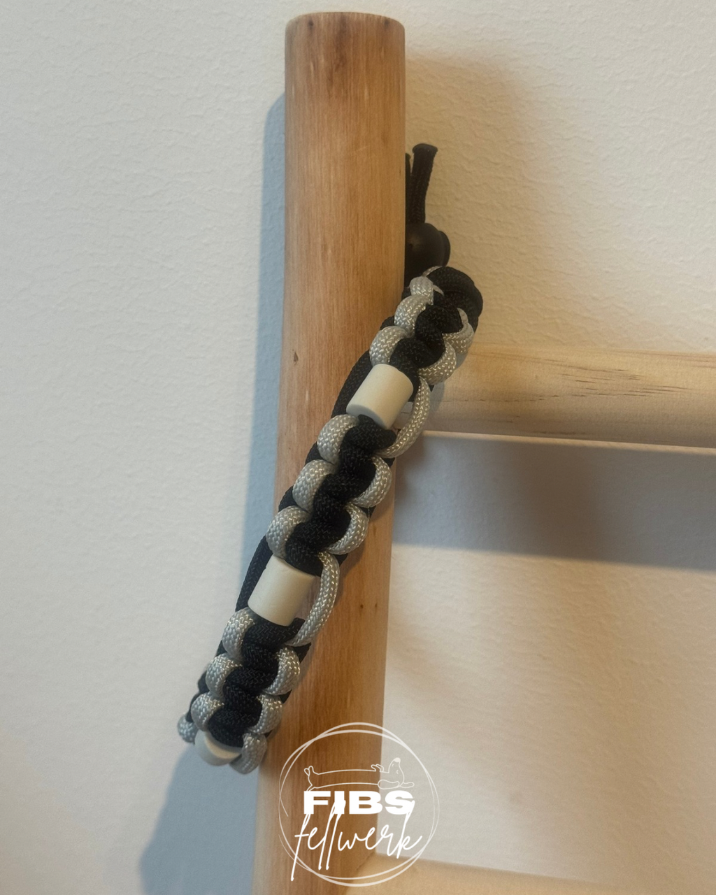 Zeckenhalsband